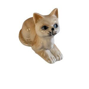 Vintage Tan Cat Kitten with Blue eyes Bone China figure